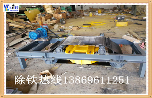 電磁除鐵器自卸式，陜西電磁除鐵器自卸式_陜西電磁除鐵器自卸式廠家配件_型號(hào)及工作視頻 