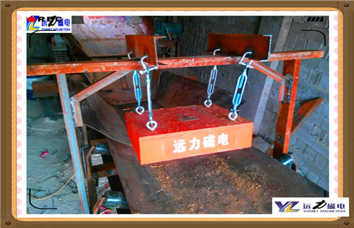 質(zhì)量不錯(cuò)啊，單獨(dú)做了床包邊面料摸著也很舒服，床很重排骨架打磨的很光滑沒有坑坑洼洼的。