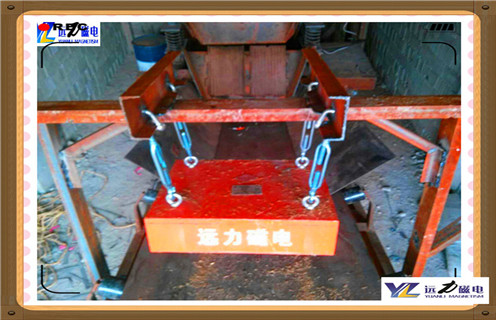 懸掛式永磁除鐵器，內(nèi)蒙古懸掛式永磁除鐵器_內(nèi)部磁塊安裝方法_內(nèi)蒙古懸掛式永磁除鐵器定制供應(yīng)型號價格