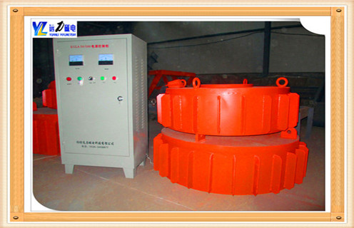 　粉狀物料用電磁除鐵器如何去除?遠(yuǎn)力教您一招,粉狀物料電磁除鐵器適用于水泥,建筑材料,化工,食品,塑料,煤炭,耐火材料等行業(yè)的鐵,顆粒和塊狀材料.它可以與管道連接并垂直安裝.  　　一.粉狀物料電磁除鐵器的技術(shù)特點(diǎn)  　　1.磁性材料的性能NdFeB磁源,溫度高,性能穩(wěn)定,不退磁.  　　2.磁路設(shè)計,雙極結(jié)構(gòu),使磁場通過材料場強(qiáng)大大加深,吸力為普通管道分離器的2-3倍.  　　3.管道全密封體,安裝在熨斗外,避免長期使用分離器造成損壞.  　　4.體積小,重量輕,垂直安裝,方便熨斗.  　　5.根據(jù)用戶要求設(shè)計定制.