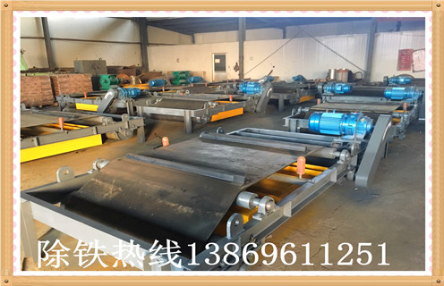 釹鐵硼超強(qiáng)打撈磁鐵強(qiáng)力磁鐵強(qiáng)力磁棒吸鐵石除鐵器高強(qiáng)度，釹鐵硼永磁材料由稀土金屬釹制成. 稀土金屬鐠. 純鐵. 鋁. 硼合金等稀土原料的生產(chǎn)合成,因?yàn)殁S是17種稀土元素之一,具有重量輕,磁特性強(qiáng),釹鐵硼永磁材料為目前具有成本效益的磁鐵,聽遠(yuǎn)力磁電小編為您介紹.